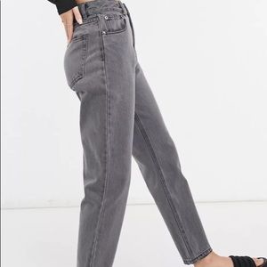 𝅺Pull&Bear Mom jeans in dark grey. High rise